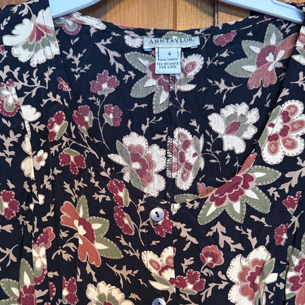 Ann Taylor Black Floral Dress